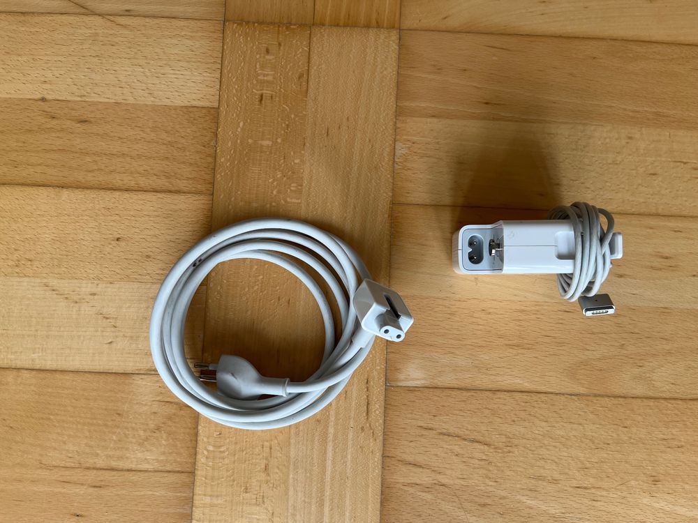MagSafe 2 Power Adapter 45W | Kaufen auf Ricardo