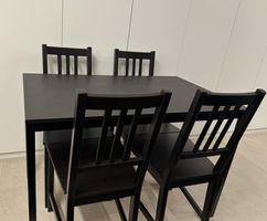 IKEA TÄRENDÖ Tisch + 4 STEFAN Stühle Schwarz
