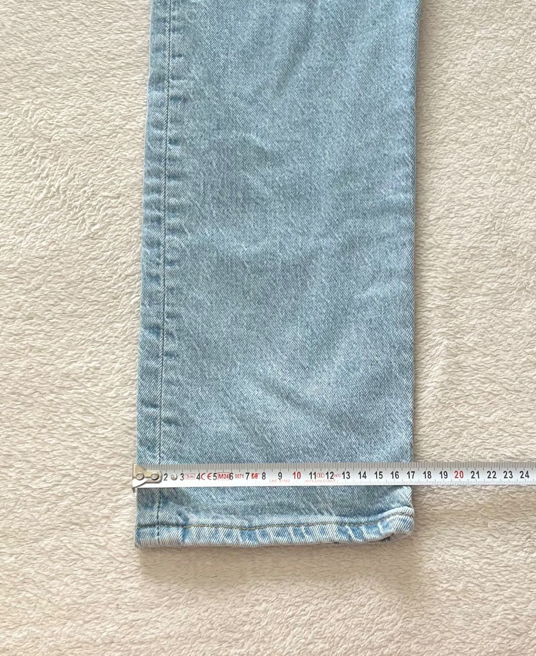Levi's Jeans: NEUE Levi's 501 Jeans W28 L28 – Nuovo (secondo la descrizione) da Wettingen venduto da Andi_95 6