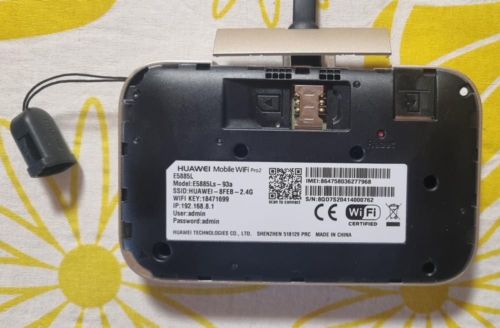 Mobile Hotspot Huawei Mobile WiFi Pro Und LAN Kabel Kaufen Auf Ricardo