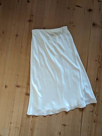 Satin Brautrock