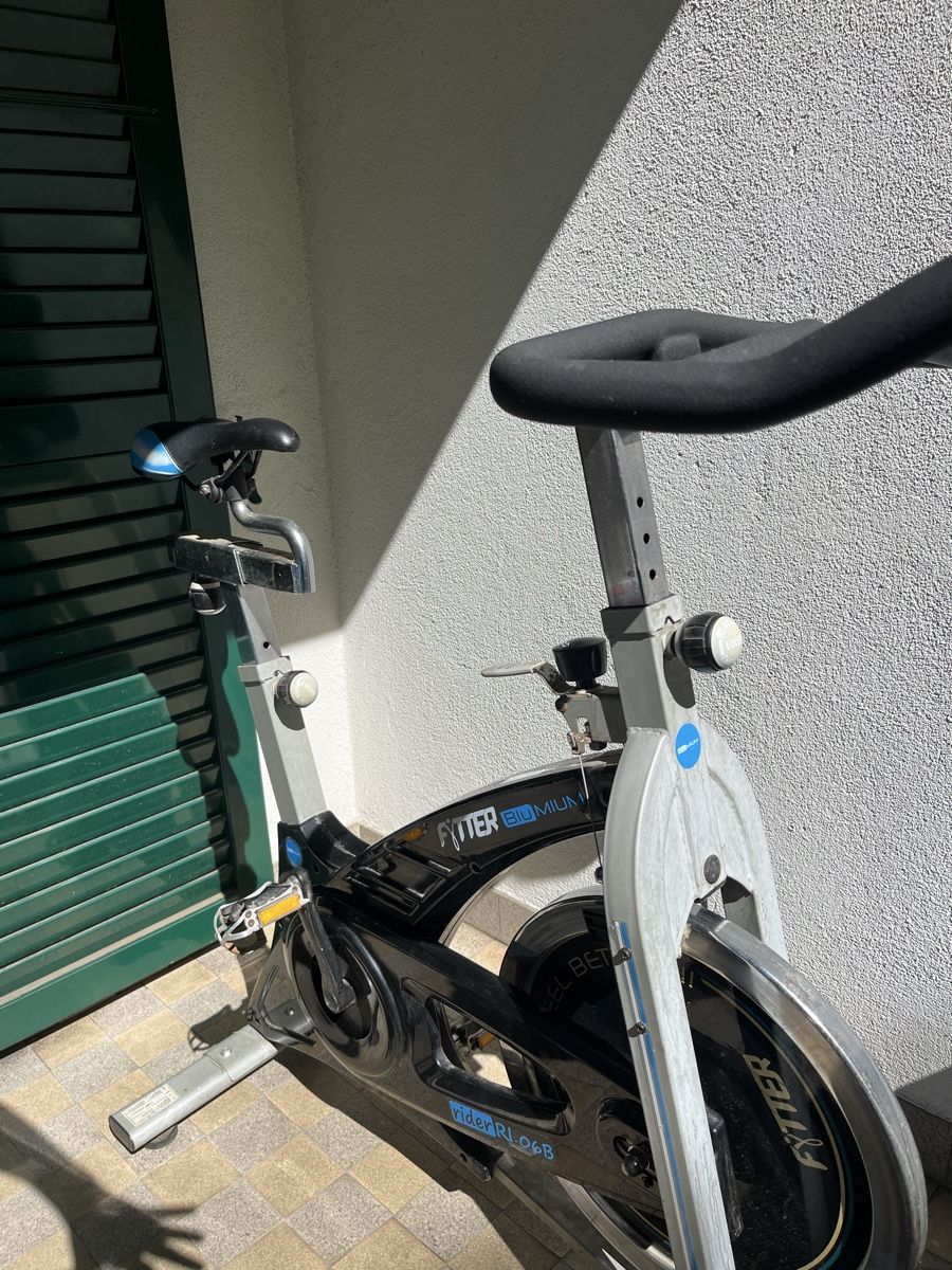 Hometrainer: Spinning Bike / Hometrainer – Usato da Bern venduto da Moorigo 3