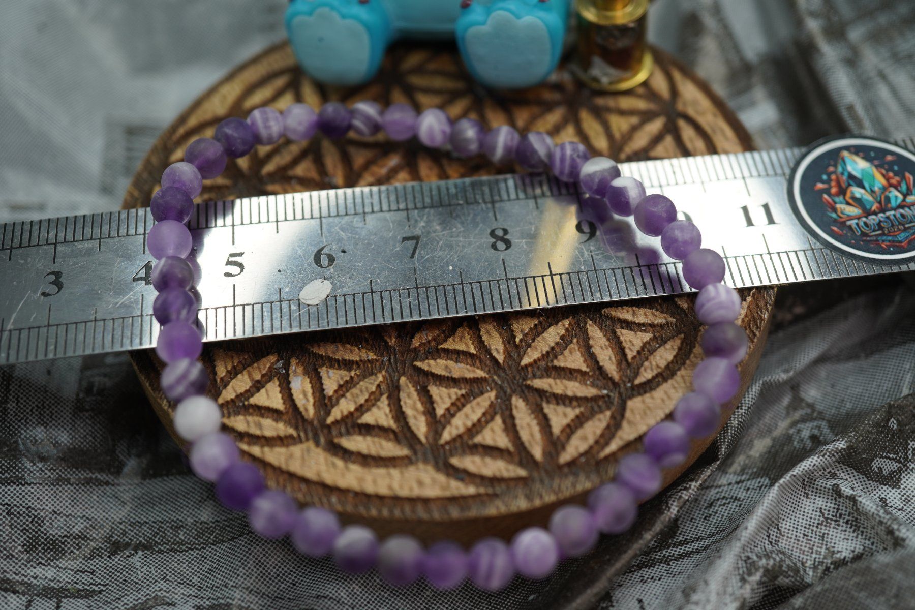 Mineralien & Heilsteine: Amethyst   Matt  Kugel  Armband mit Gummizug – Neu und originalverpackt aus Eschenbach SG von topstone