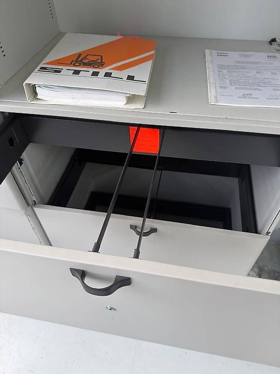 Schränke: Armoire à clapets – Gebraucht aus Payerne von rau_s79d 1