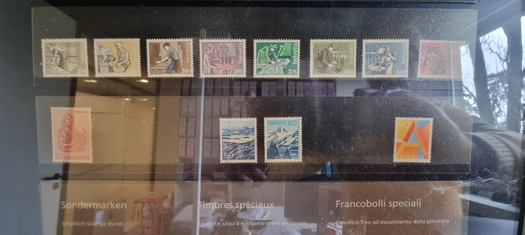 Tutti i francobolli: Superbe présentoire PTT des timbres 1997 – Nuovo e nell'imballaggio originale da Morges venduto da Yavob 3