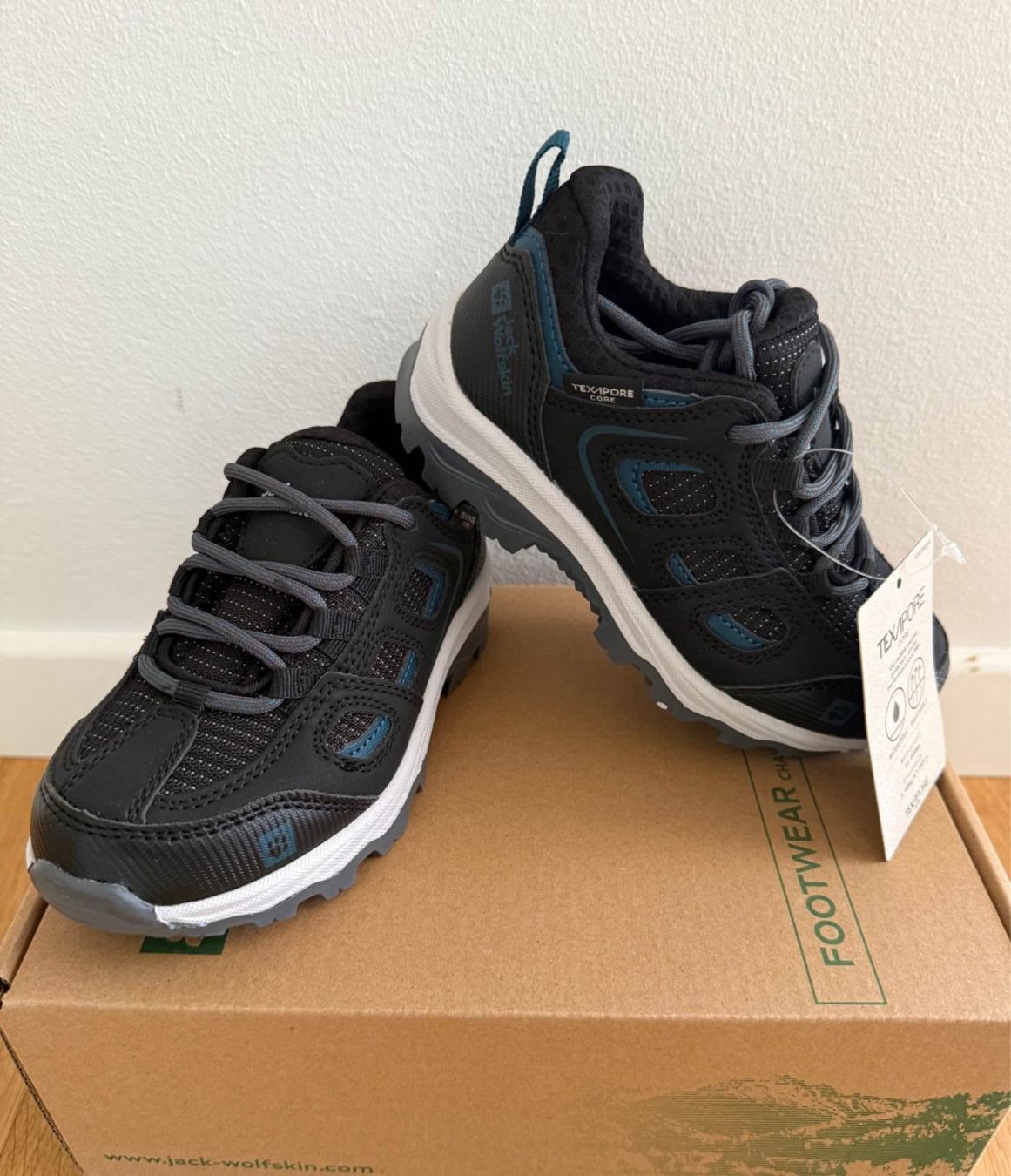 Jack Wolfskin Scarpe per ragazzi: Jack Wolfskin Texapore Low K Gr. 27 – Nuovo e nell'imballaggio originale da Hunzenschwil venduto da maupizz