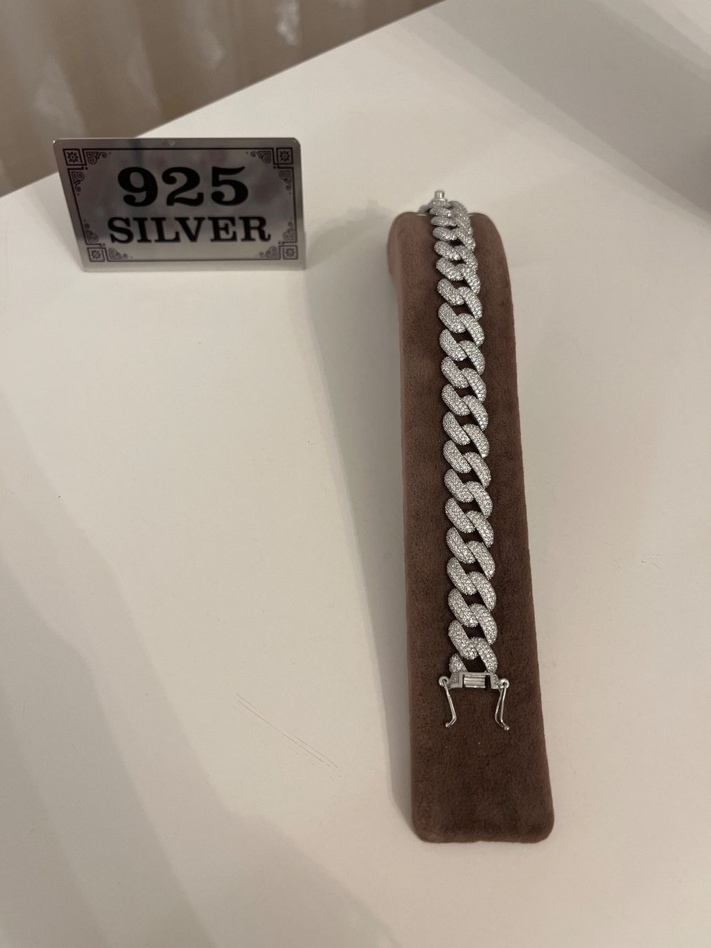 Bracciali & Braccialetti: Silber armband neu – Nuovo (secondo la descrizione) da Luterbach venduto da uhrmacherin89