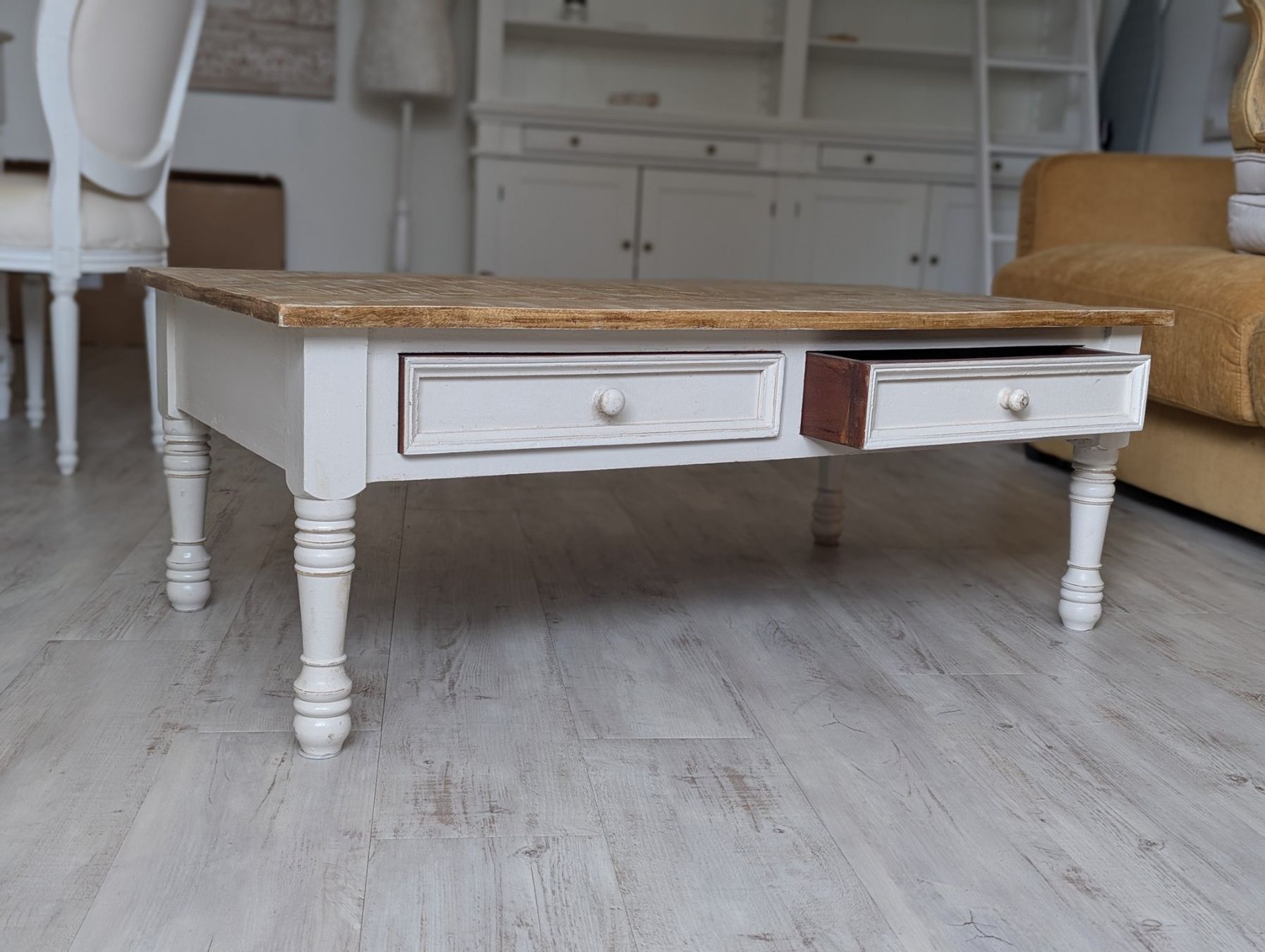 Maisons du monde Tische: Maisons du Monde Table – Gebraucht aus Kilchberg ZH von Sakash