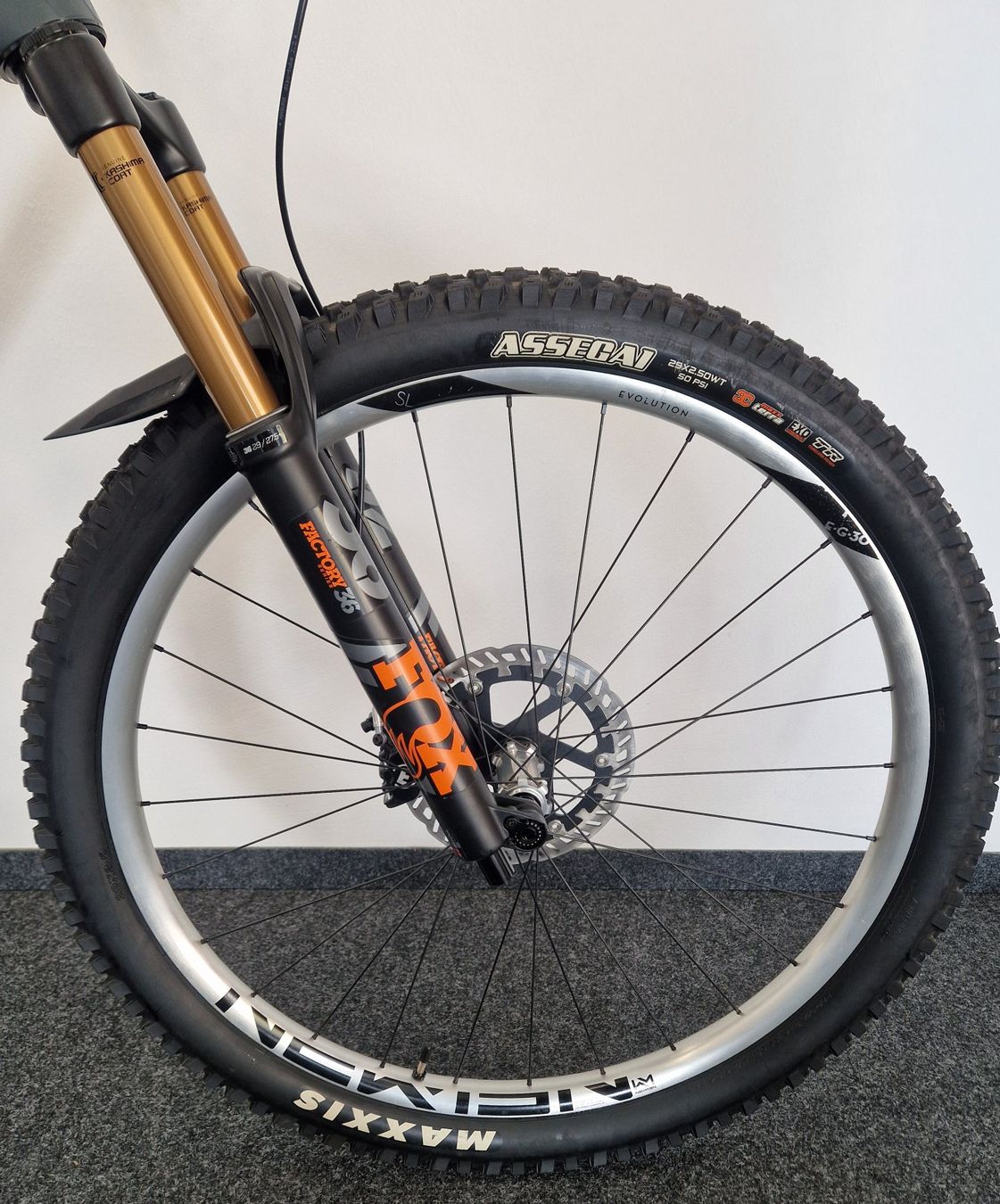 Velos: Scor 4060 LT XT Fox Factory 2022 Custom Gr. L – Neu (gemäss Beschreibung) aus Glattfelden von AebiCycles 4