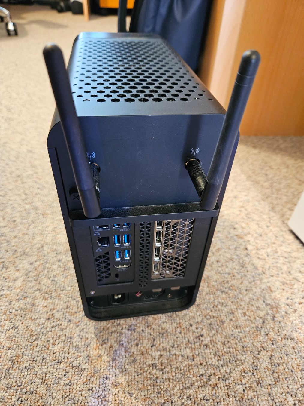 Zotac PC: Zotac ECM7307LH aufgerüstet – Usato da Wetzikon ZH venduto da Pato 1