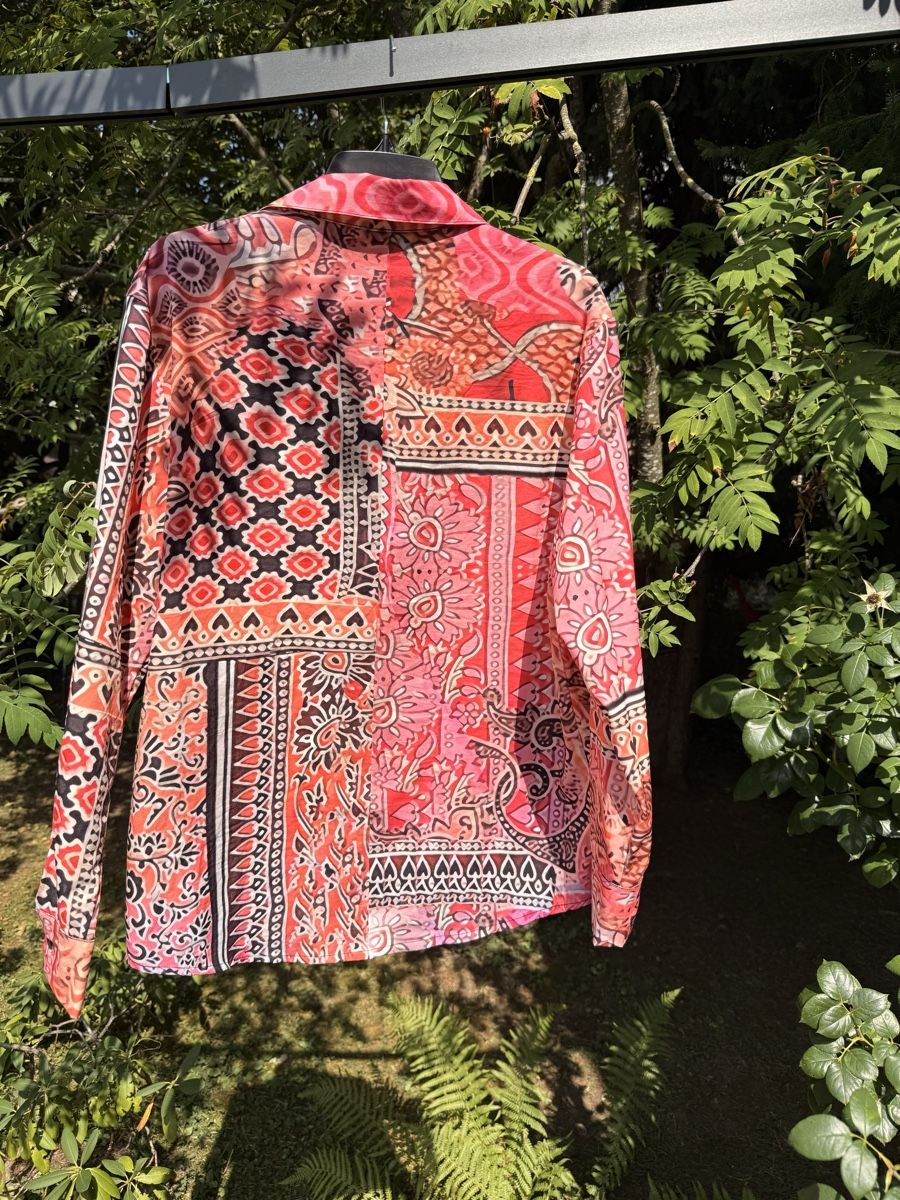 Chemises: Chemise manches longues imprimé style patchwork taille – D'occasion à Lausanne par DredTetsu 2