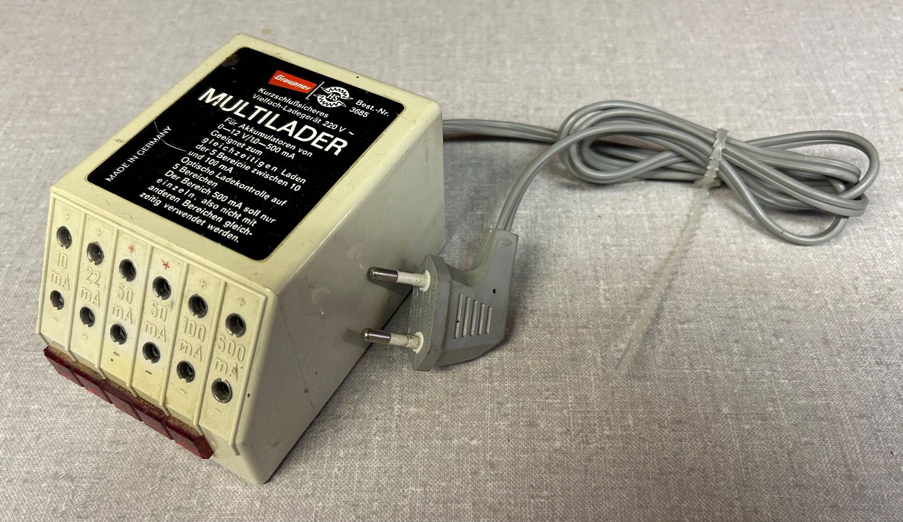 Caricatori & Batterie: Graupner Multilader - Best.-Nr- 3685 – Usato da Schaffhausen venduto da ROCAMECANICA