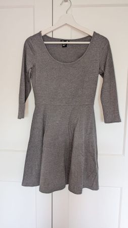 Damen Kleid H&M grau, Grösse S