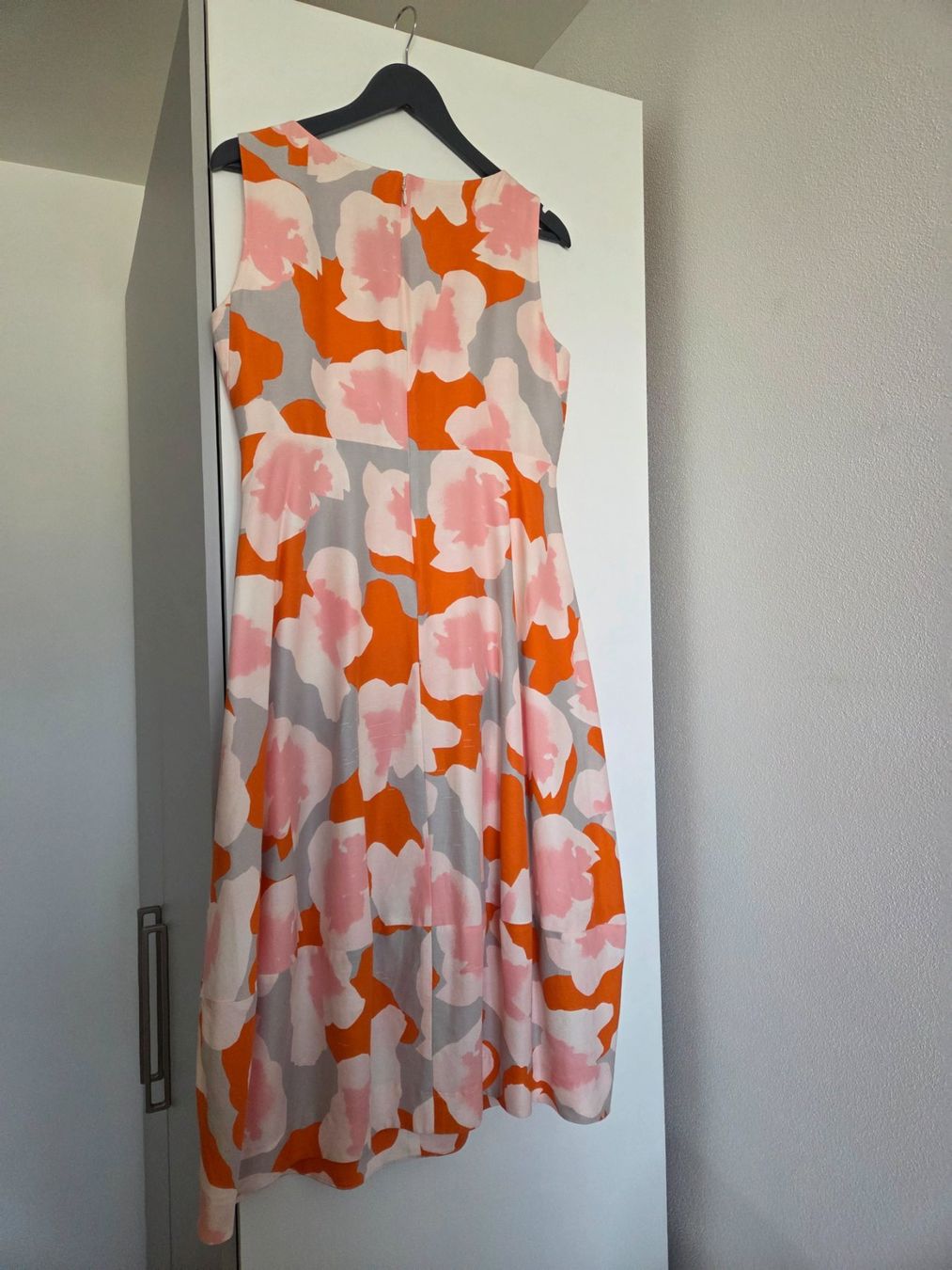 Cos Vestiti: COS Kleid Grösse 38 – Usato da Kriens venduto da Na_Ro