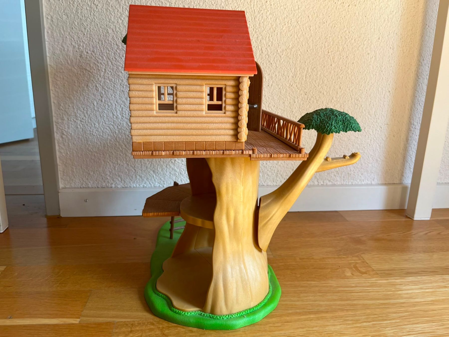 Sylvanian families Giocattoli: Sylvanian families tree house – Usato da zumikon venduto da pet_2dxb 3