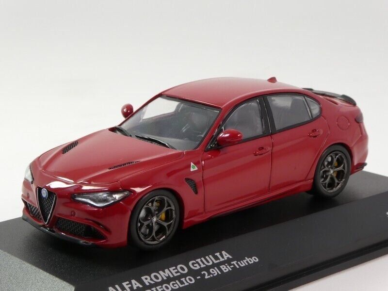 Alfa Romeo Modellini d'auto: Alfa Romeo Giulia Quadrifoglio – Nuovo e nell'imballaggio originale da Flawil venduto da Imperiosud 2