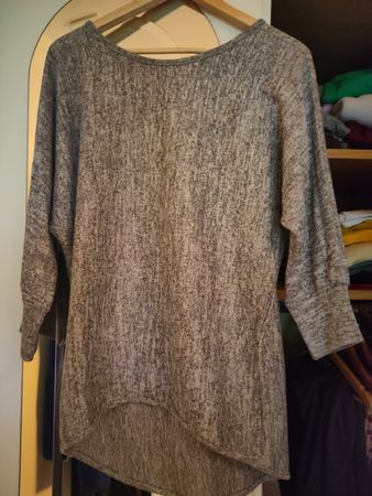Pullover- Kleid, Grösse S, Grau melange