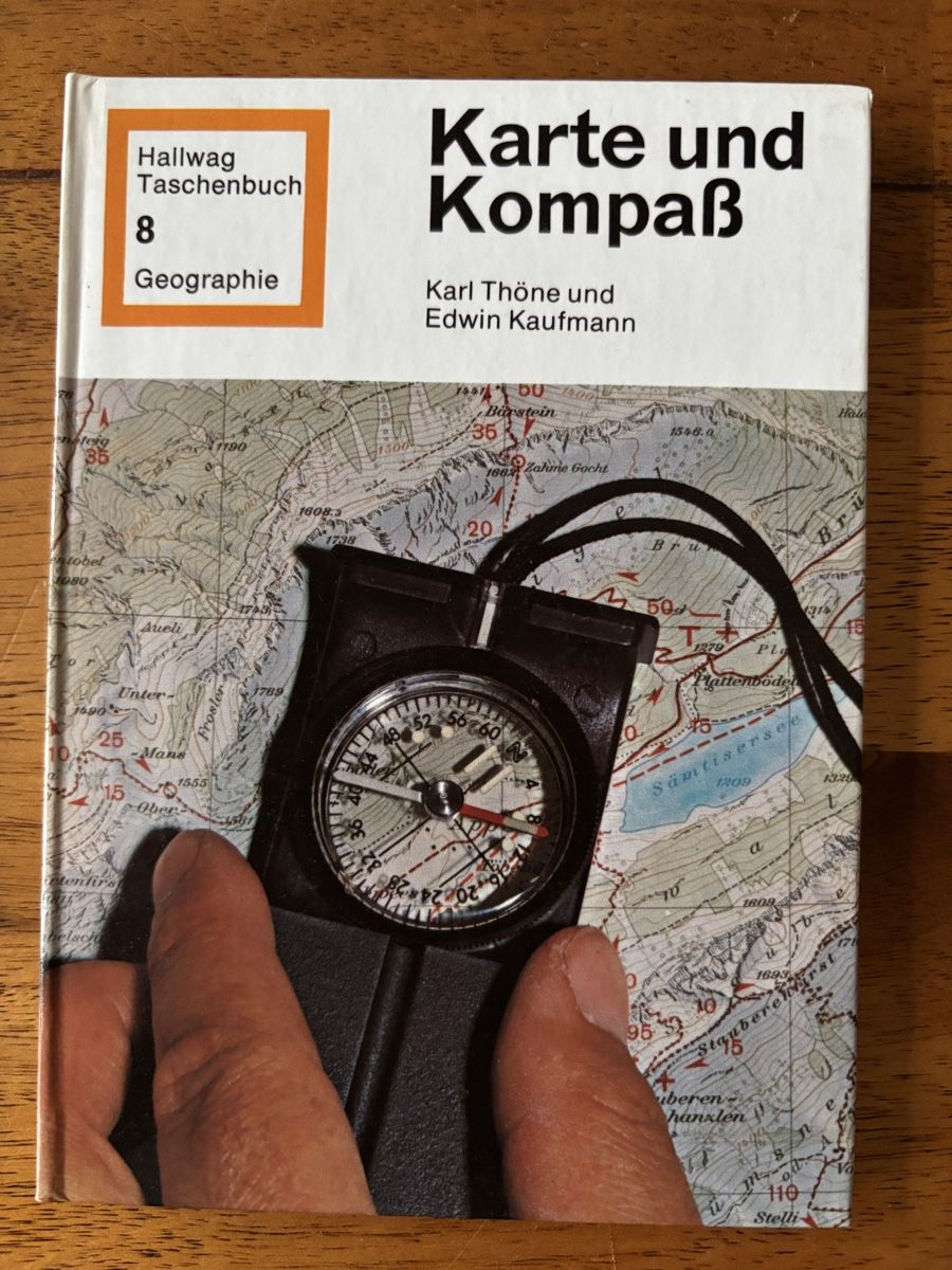 Libri: Taschenbuch Karte und Kompass  – Usato da Gipf-Oberfrick venduto da mapfi5
