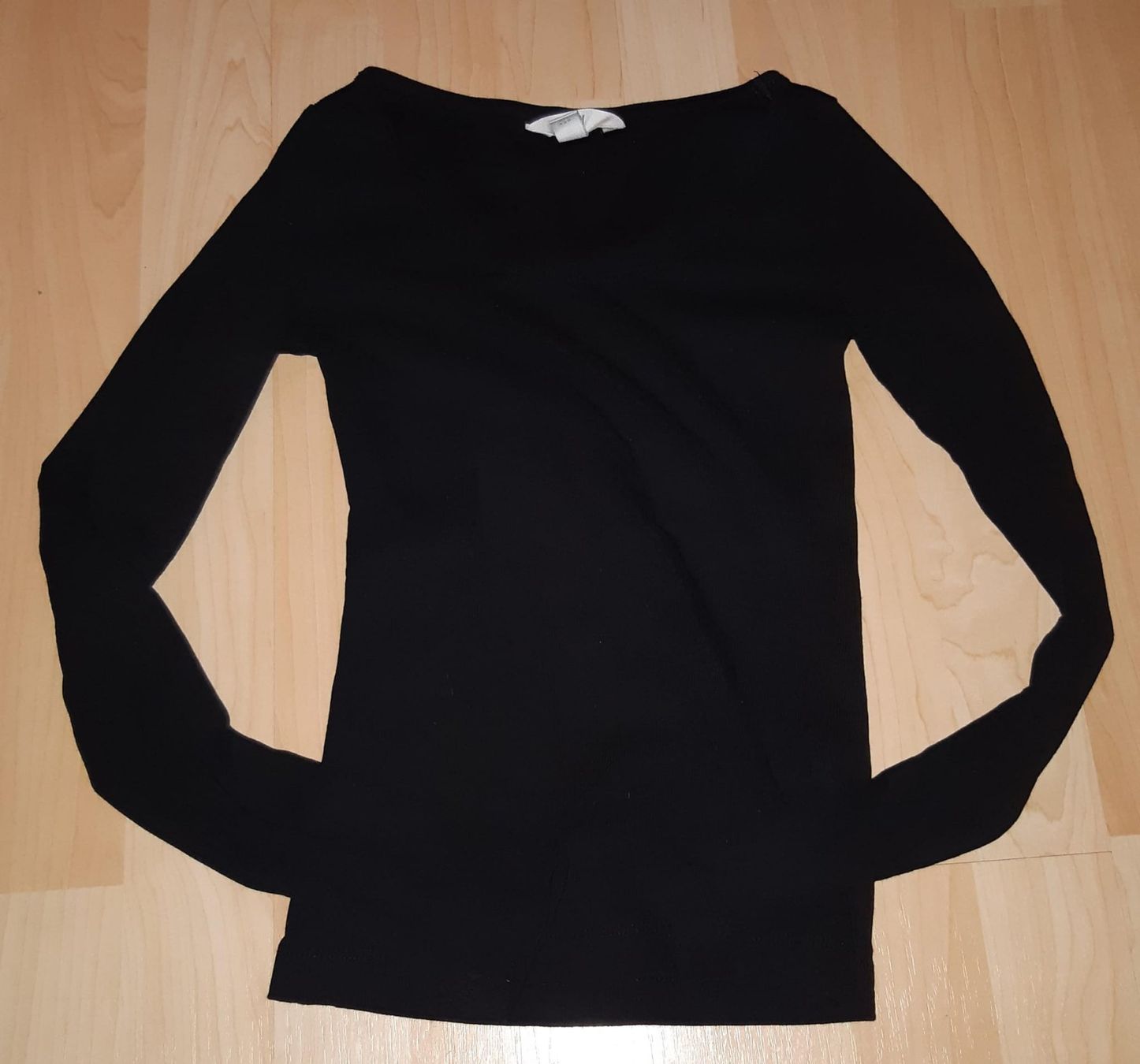 H&M Pullover & Sweatshirts: Damen Pulli. Gr. XS, Marke: H&M + D. SAMPLE – Gebraucht aus sachseln von soficool 2