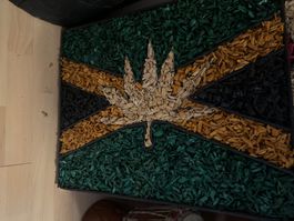 Tableau feuille cannabis décoration       bois