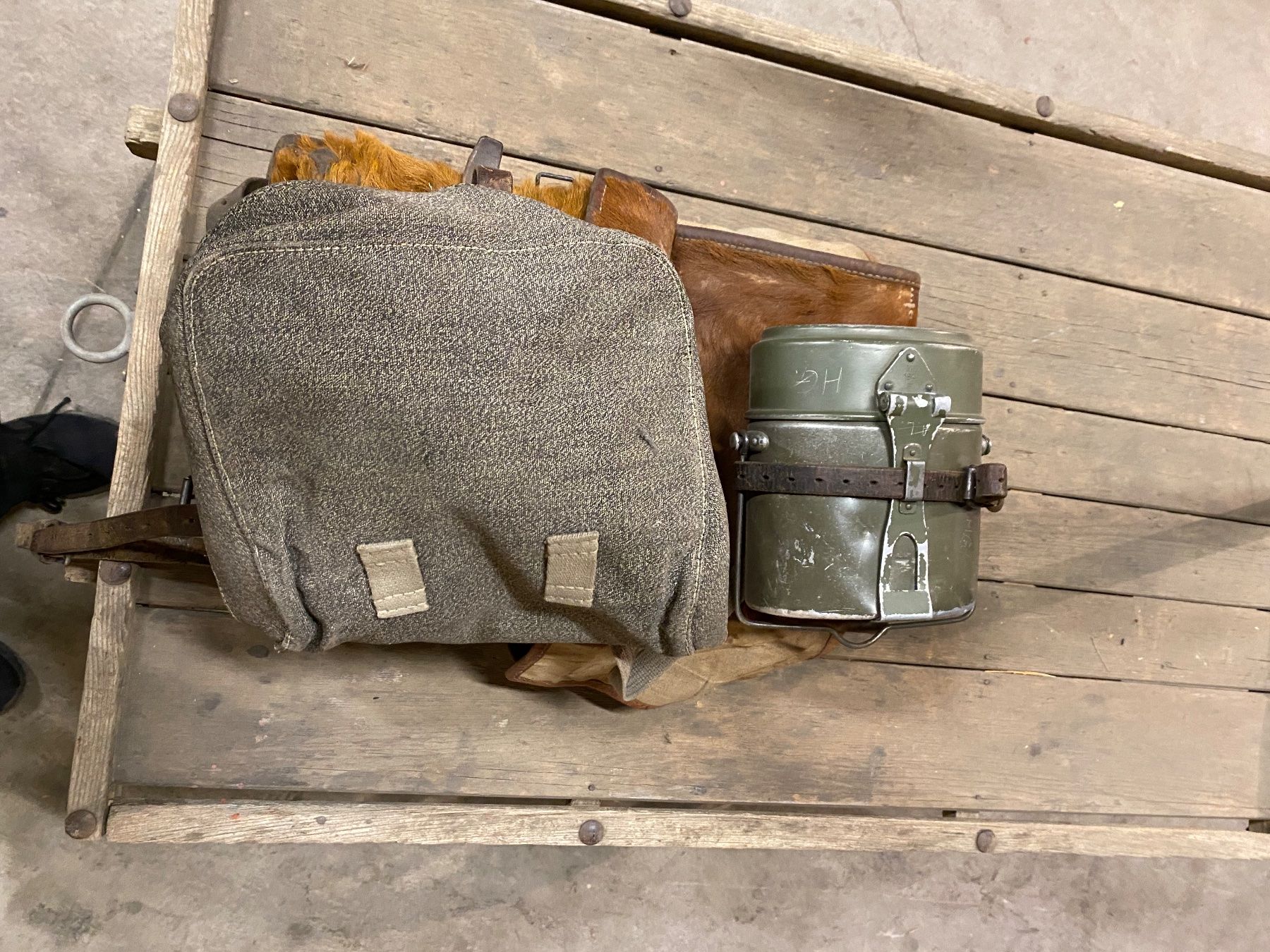 Zaini: Militär Rucksack – Usato da Horgen venduto da NLBruno