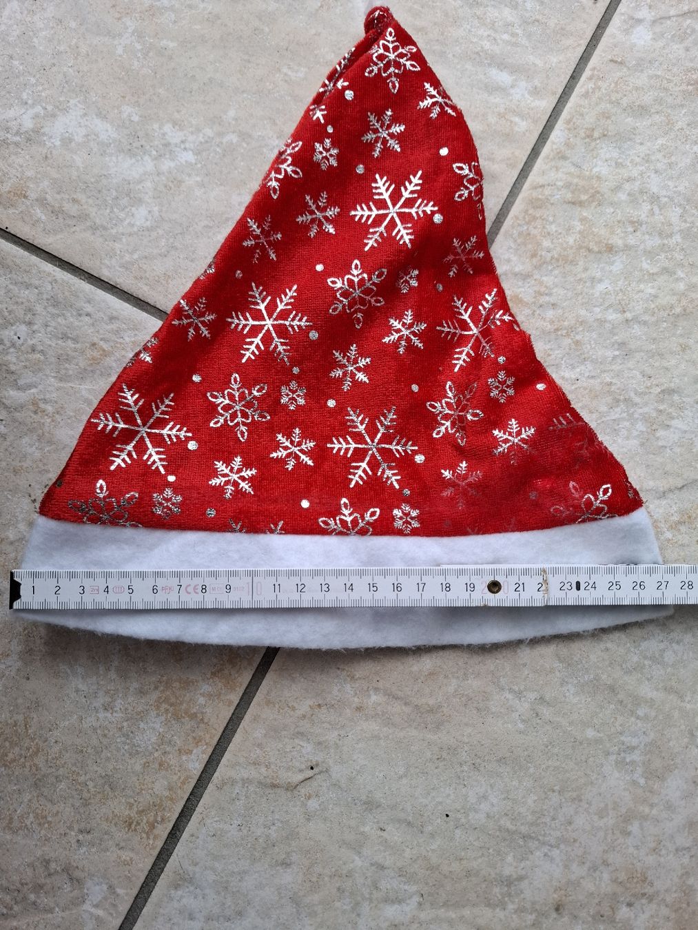 Copricapi, berretti & cappellini: Weihnachtsmütze mit Schneeflocken - festlich! – Usato da Zuchwil venduto da bvj_5t82 1
