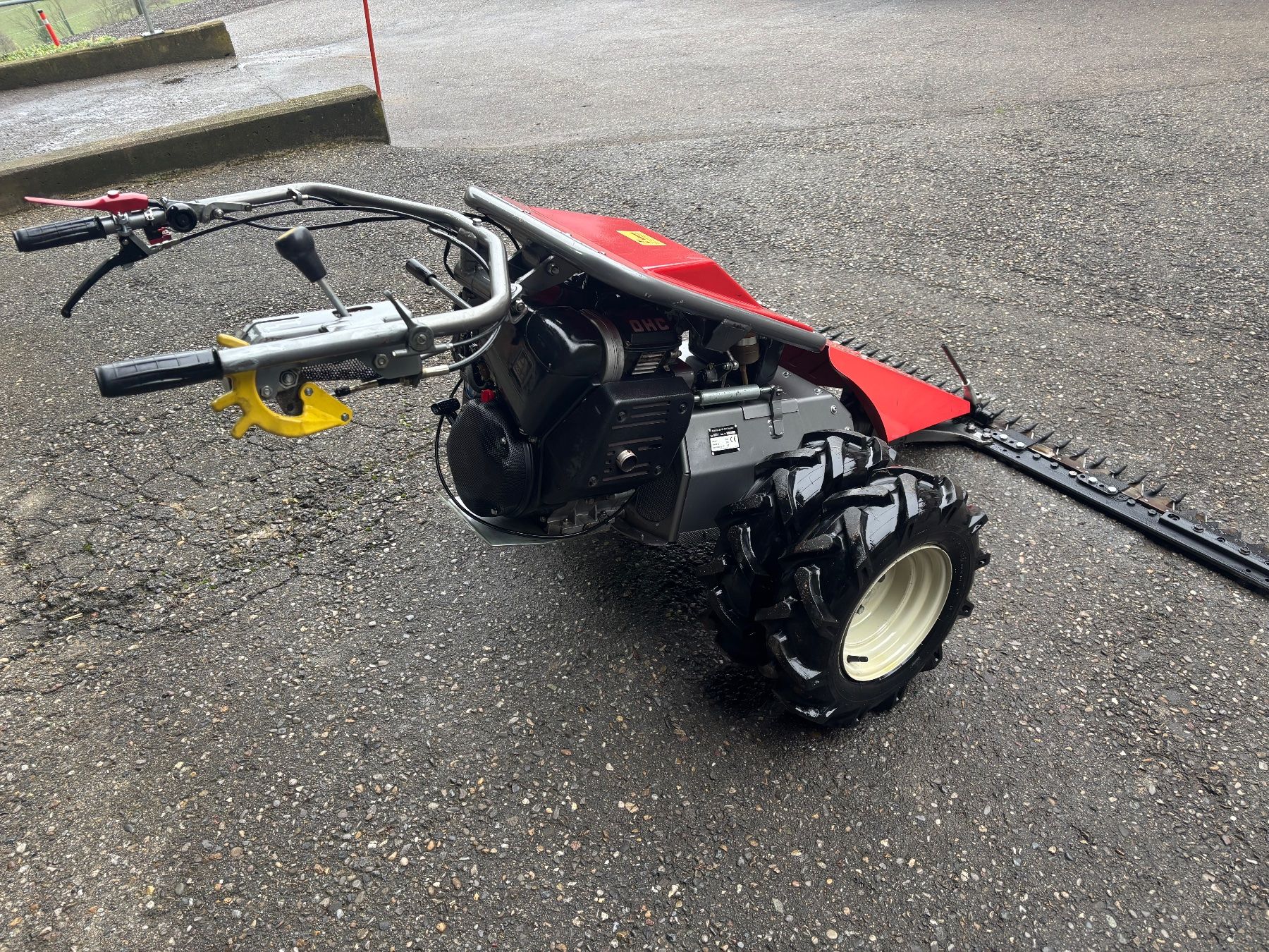 Aebi Tutte le macchine: Aebi HC 44 Hydrostat passende Gitterräder gratis dazu – Usato da Pfungen venduto da Reba11 1