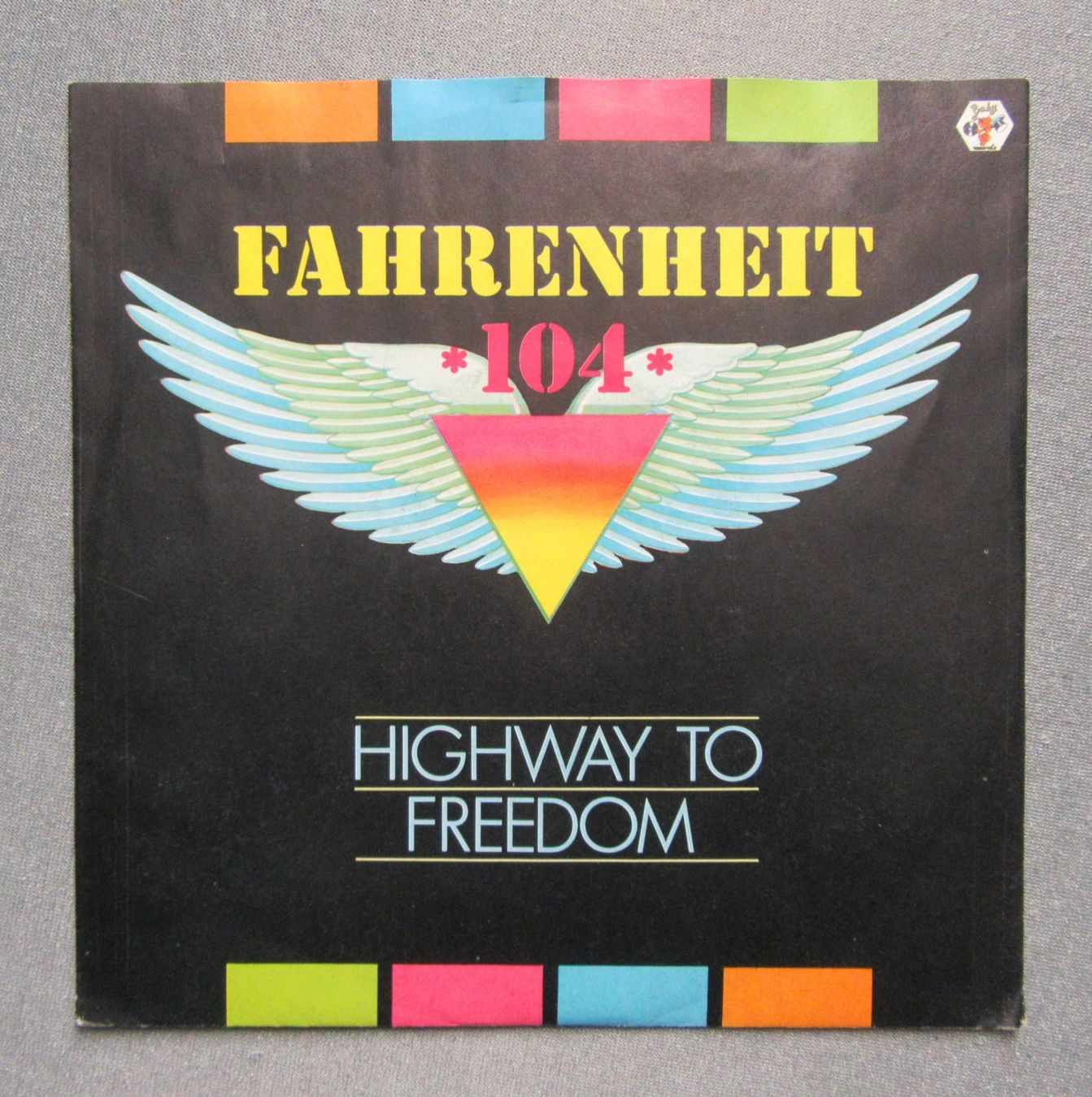 Dischi in vinile: Fahrenheit 104 - Highway To Freedom - Single ab CHF 2.00 – Usato da Auenstein venduto da Padabimbim
