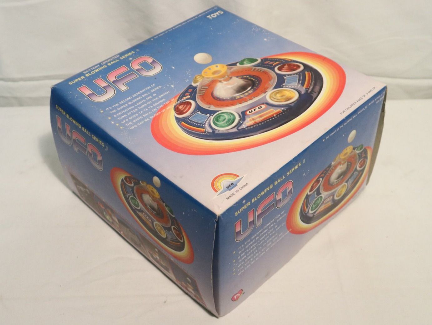 Jouets: UFO Raumschiff mit schwebendem Ball Bump-N-Go – Neuf (Voir description) à Eschenbach SG par Astalavista 7