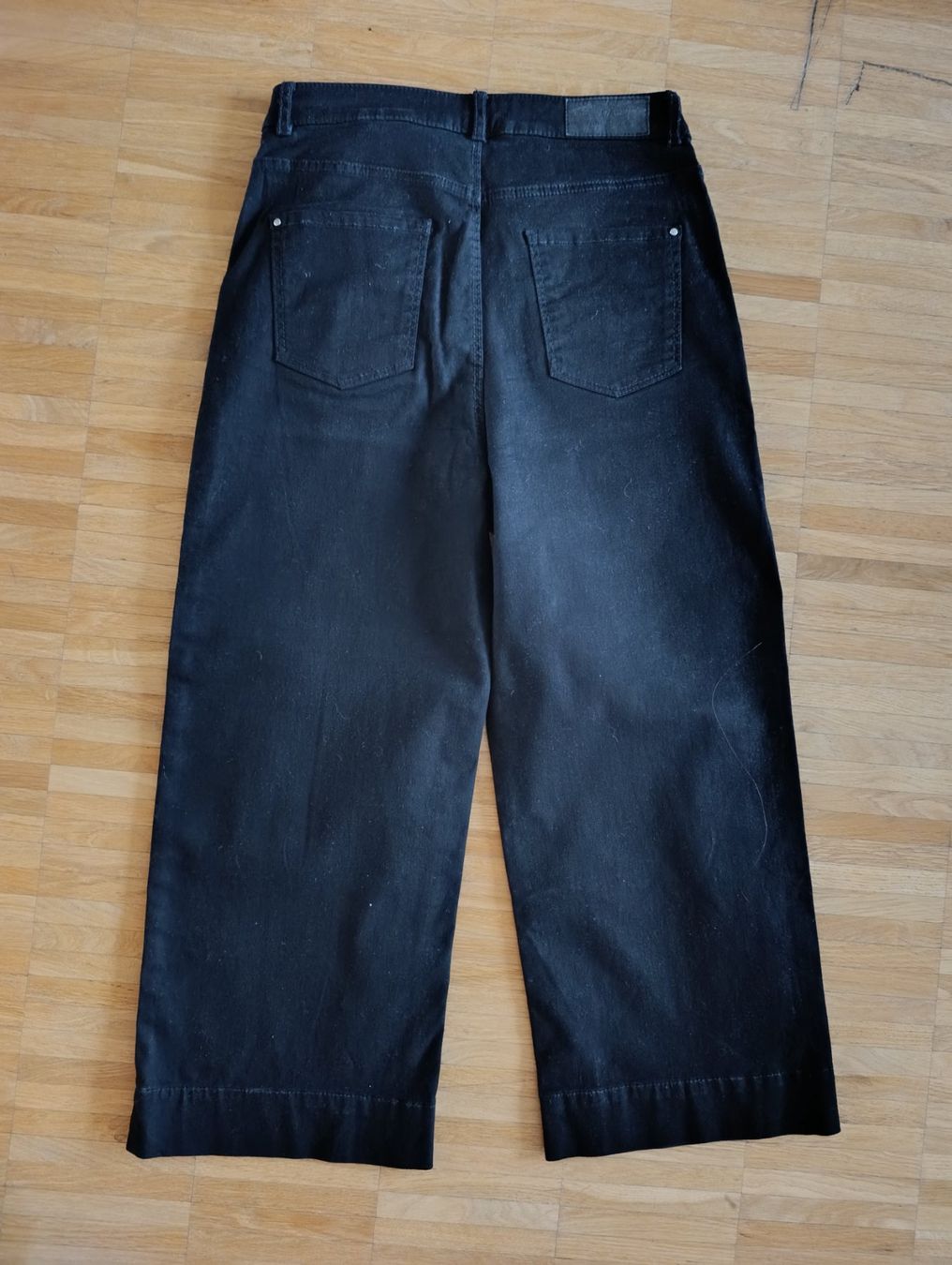 C&A Jeans: Damen Capri Jeans, Gr 38 – Usato da Zürich venduto da mir_2kjl 1