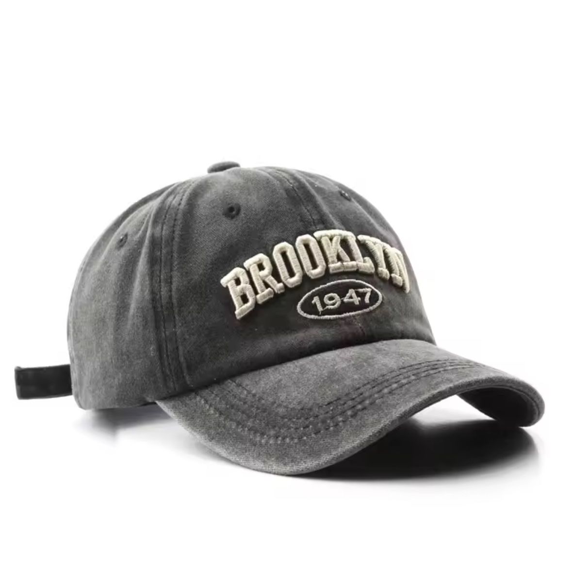 Copricapi, berretti & cappellini: Brookly Baseball Cap Vintage Black – Nuovo e nell'imballaggio originale da Zürich venduto da fresh0001