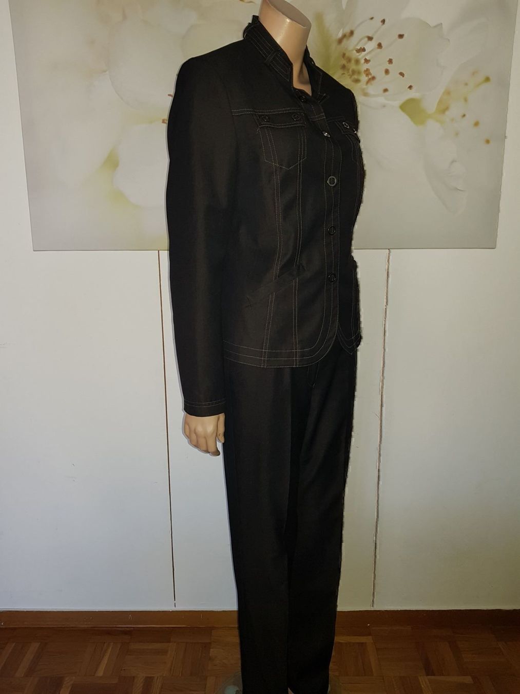Anzüge & Kostüme: BIANCA ensemble / Jacke + Hose taille / Grosse 38 – Gebraucht aus Cossonay-ville von Super-Price-Quality 2
