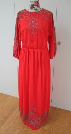 Rotes Maxikleid ☆ Aufdruck an Ärmeln & Saum Boho Vintage