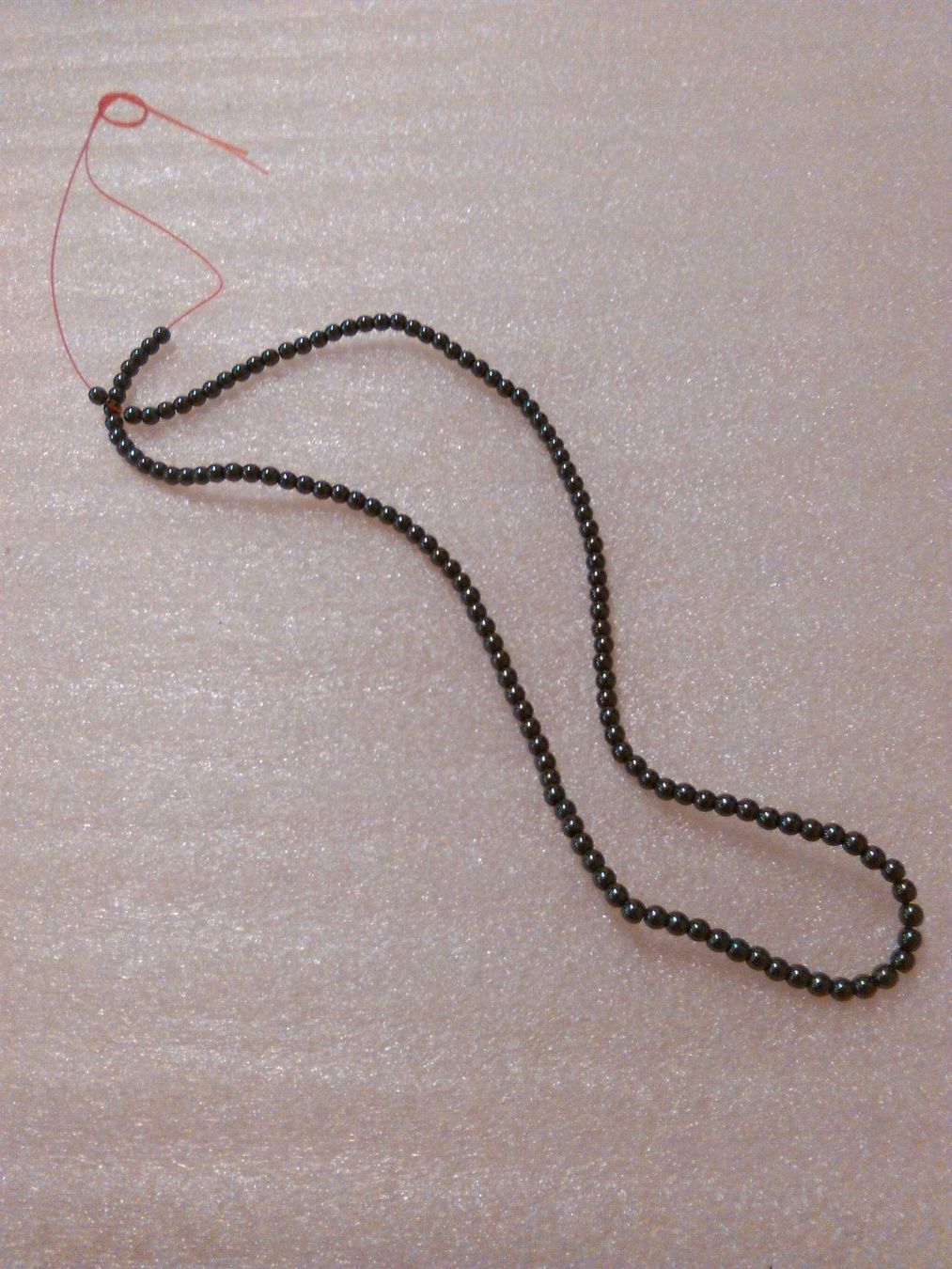 Colliers: ECHT HÄMETIT STRAND KETTE;;GRAU FARBE – Neuf (Voir description) à Basel par bijoutrie_4 2