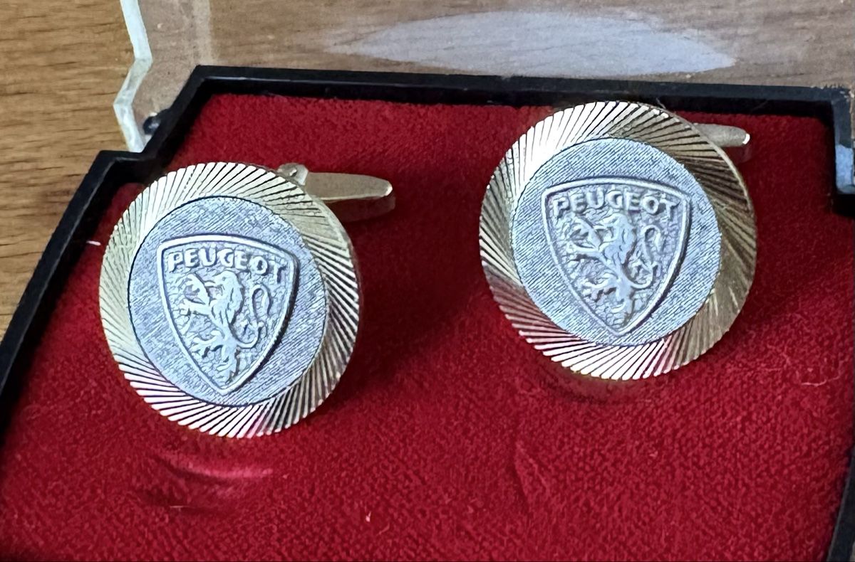 Gemelli: 2 seltene Peugeot Manschettenknöpfe – Usato da Münsingen venduto da Rehtre 1
