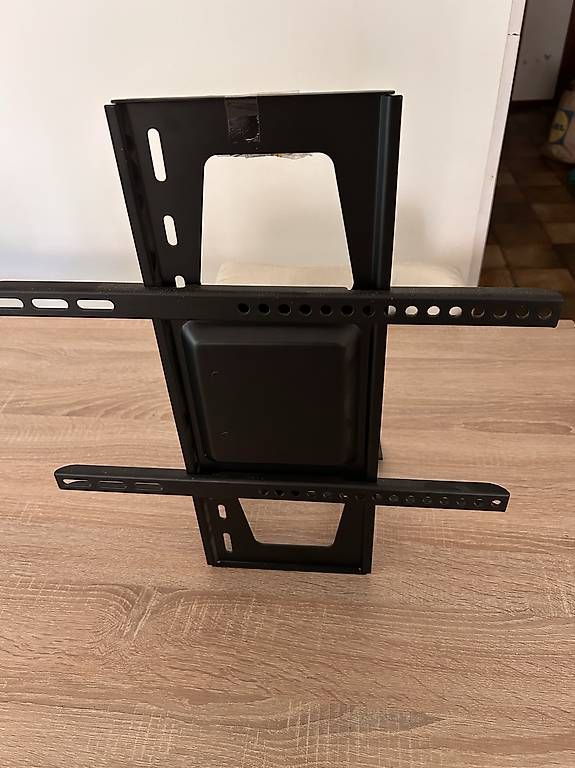 Armbänder & -reifen: Braccio per tv  – Gebraucht aus Agno von Scambio-Vendo-Agno