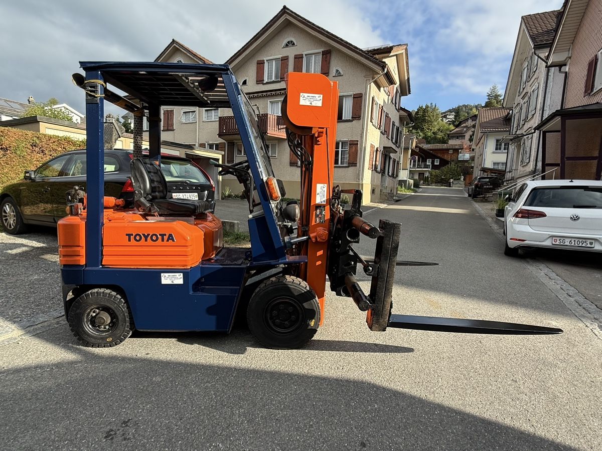 Stapler Toyota Diesel mit Strassenzulassung (Gebraucht) in Ebnat-Kappel ...