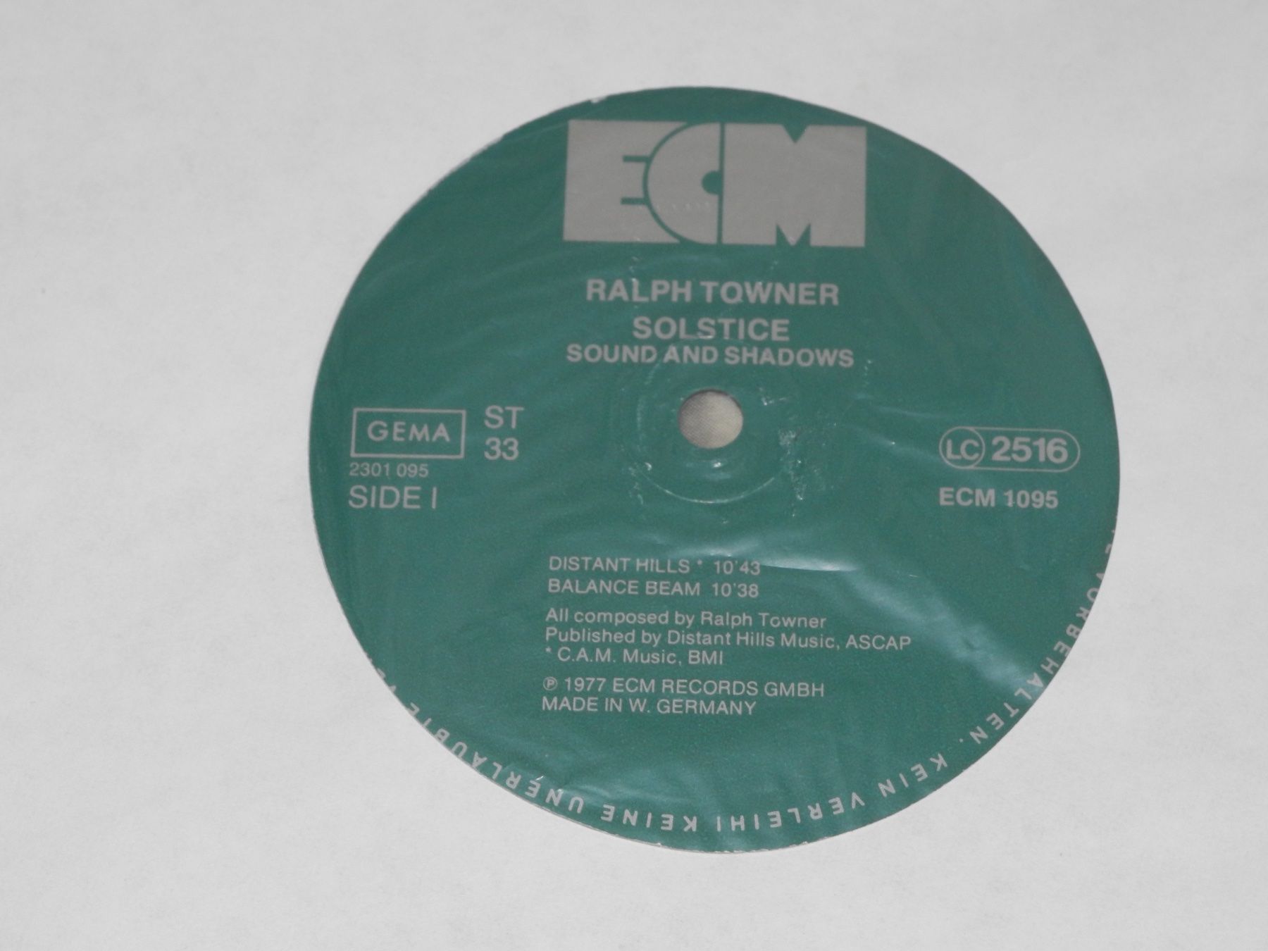 Schallplatten: RALPH TOWNER - SOLSTICE - SOUND AND SHADOWS - ECM 1095 – Neu (gemäss Beschreibung) aus Fahrwangen von Swirl2 2