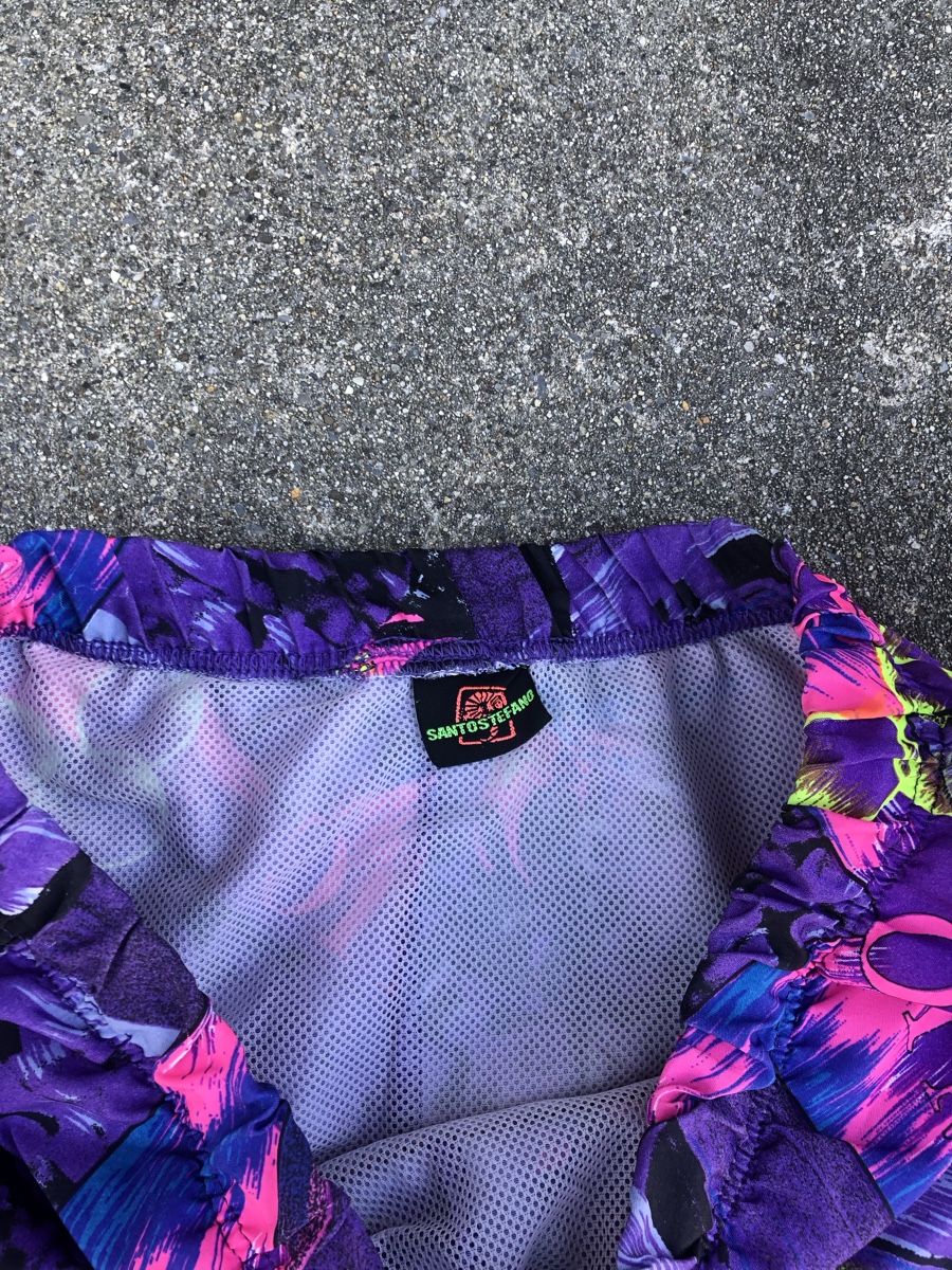 Pantaloni: retro Shorts – Usato da Fribourg venduto da ann_l9b7 3
