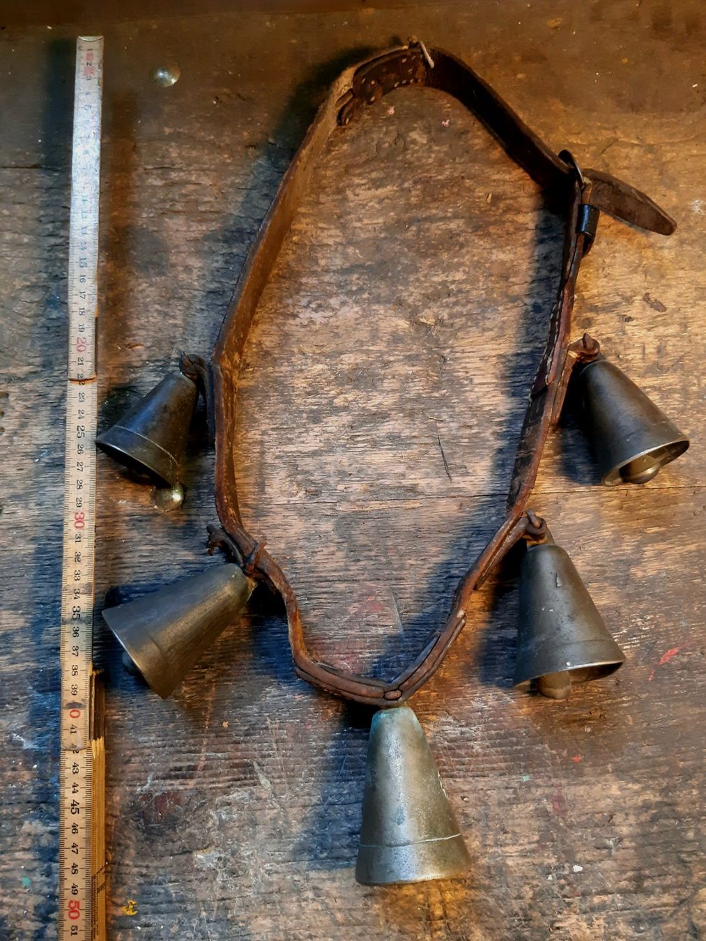Campanacci mucche: Antiker Glocken Schellen Riemen – Usato da Arbon venduto da torso444 2