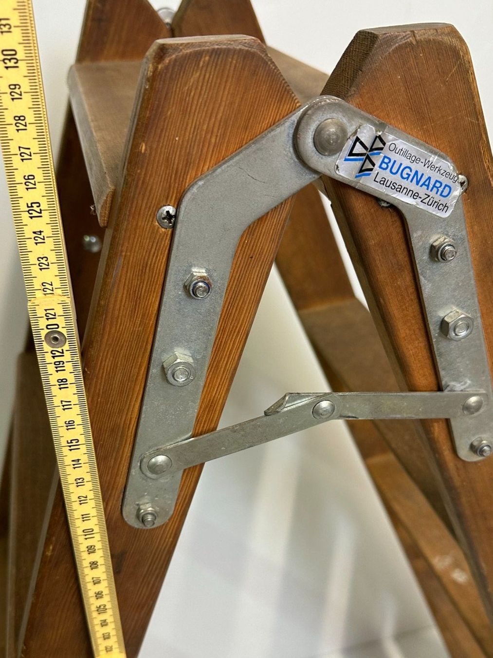 Scale: Bugnard Holz Bockleiter Klappleiter 130 cm Vintage – Usato da Luzern venduto da Lager6640 5