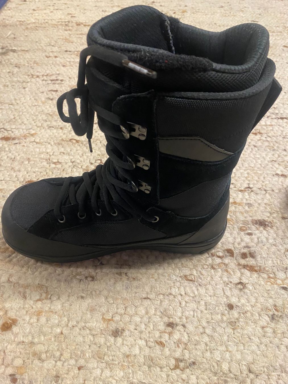 Deeluxe Scarpe da uomo: Snowboard Schuhe – Nuovo (secondo la descrizione) da Andelfingen venduto da rhy04 3