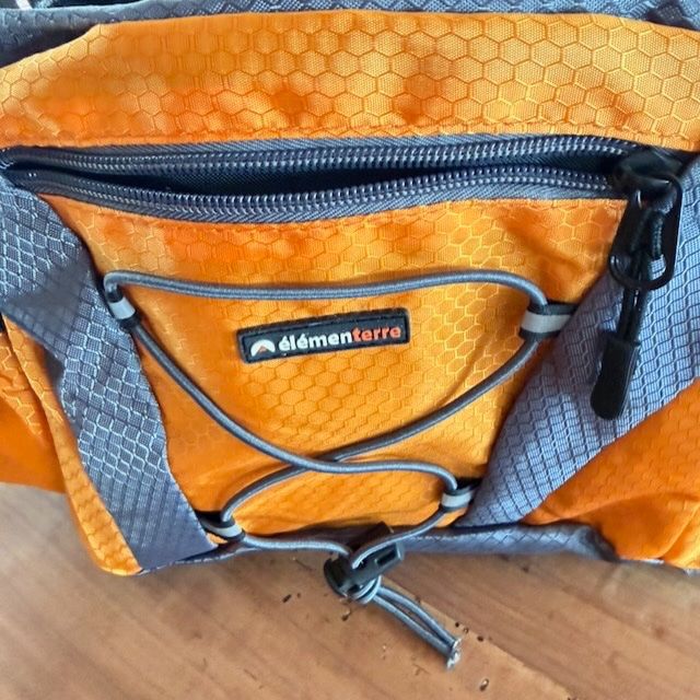 Taschen: XL Bauchtasche mit Extras, Rucksackersatz – Gebraucht aus Winterthur von ing_pd8f 3