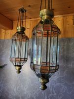 Eine Antike Tempel Lampe