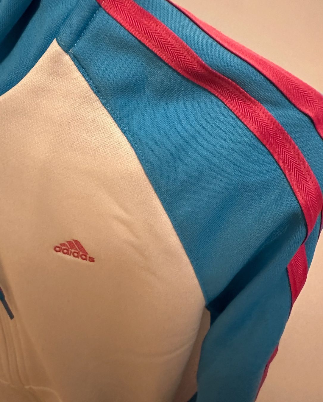Adidas Giacche: Adidas Trainingsjacke Grösse 36 – Nuovo (secondo la descrizione) da Adligenswil venduto da 19laura 1