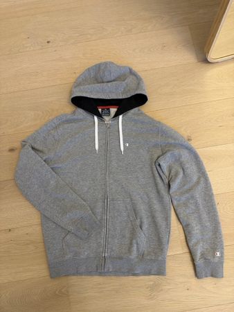 Kapuzenjacke Champion grau Grösse M gebrauchter Zustand