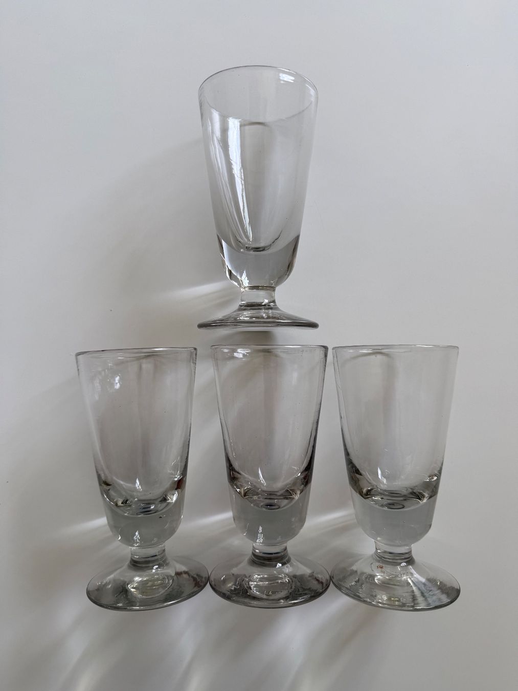 Verres: 4 antike Kaffeegläser, ca. 100 jährig – D'occasion à Luzern par Mamutpe