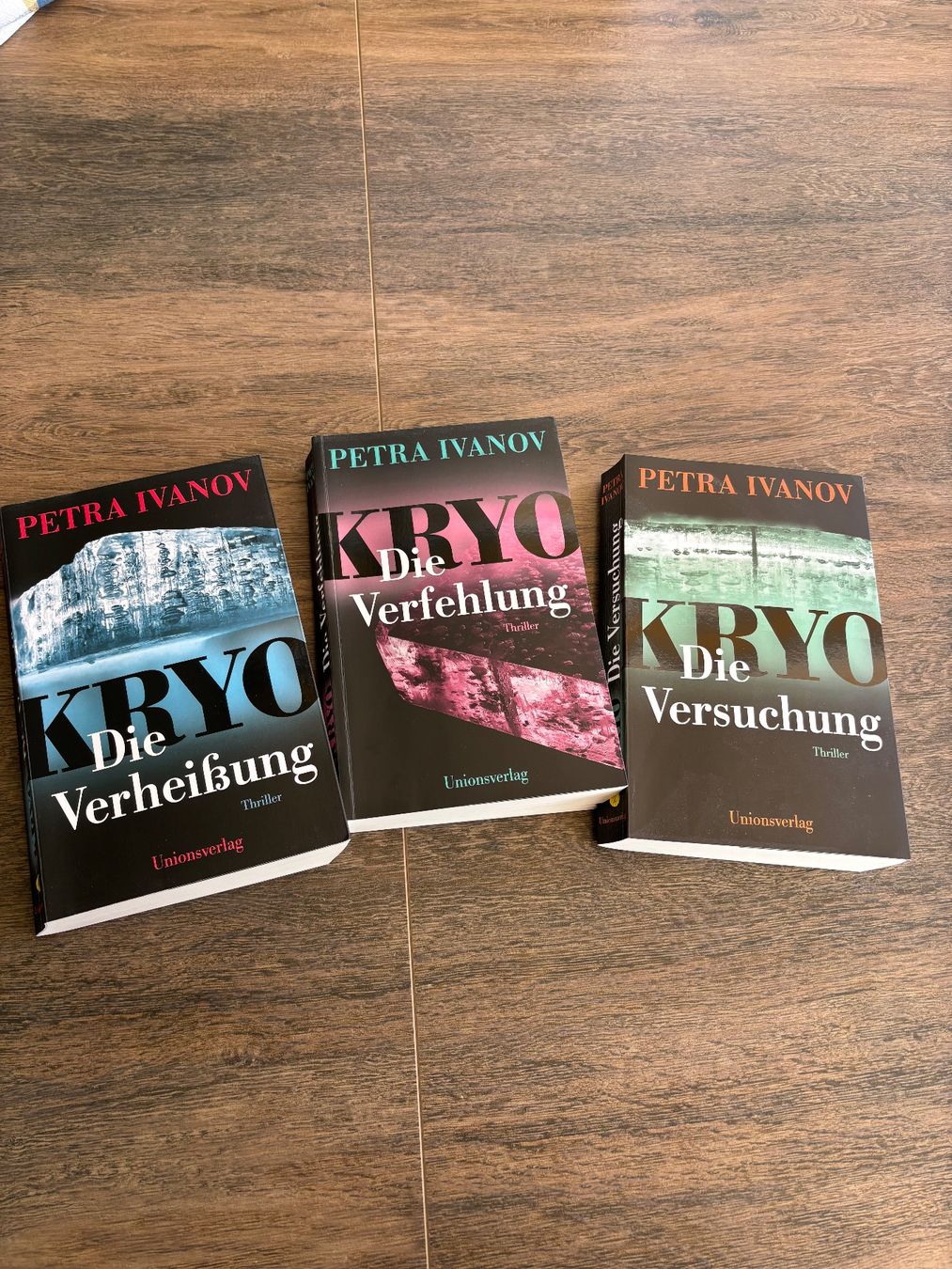 Libri: Petra Ivanov Kryo Bücherserie – Usato da Heimberg venduto da Berica