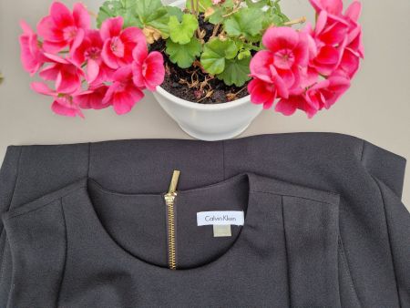 Kleid Calvin Klein schwarz ärmellos gebraucht guter Zustand