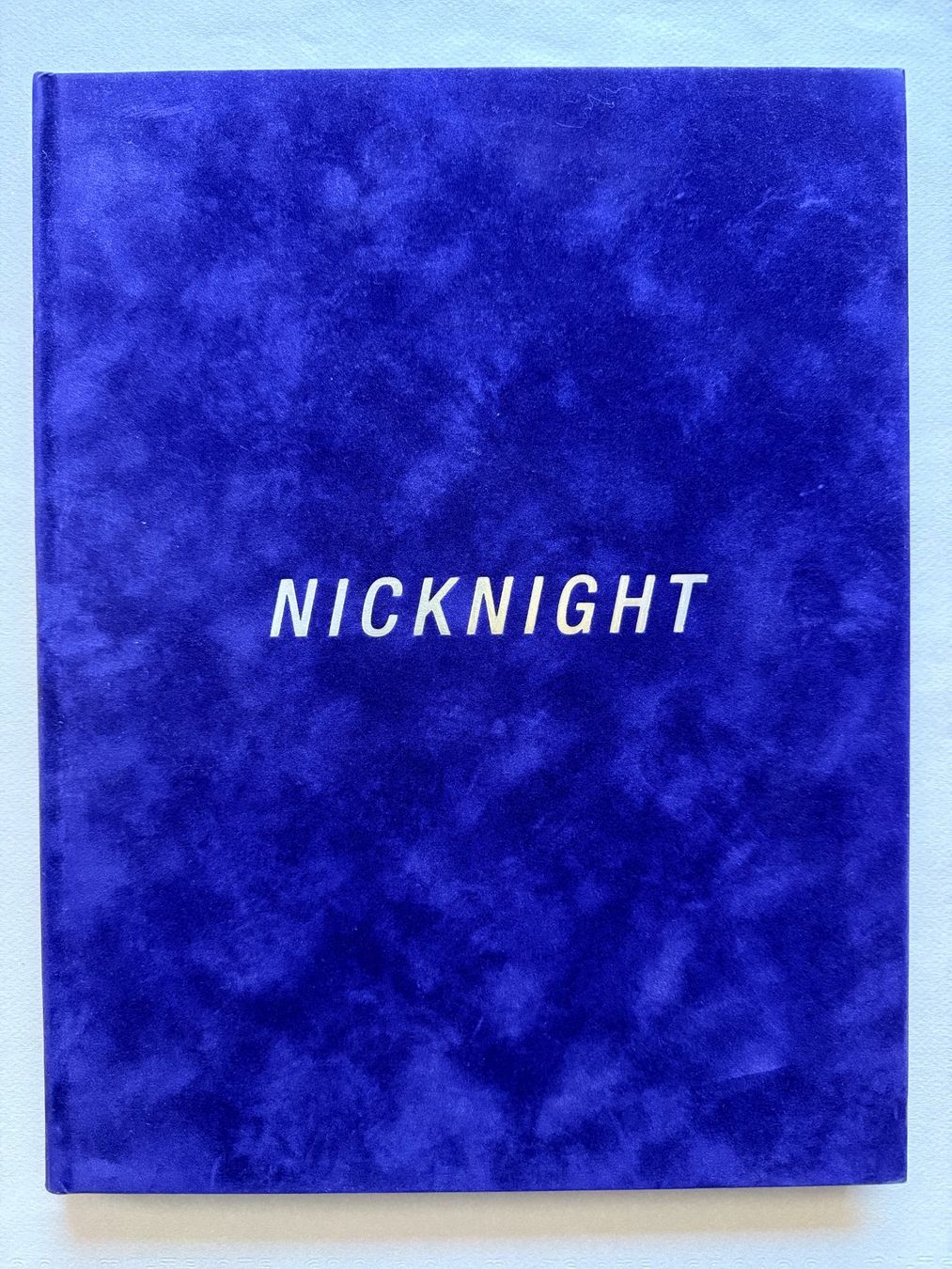 Libri: NICKNIGHT / Fotografie – Usato da Zürich venduto da Aisthesis